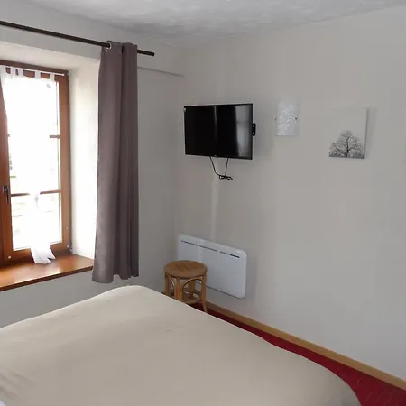 Otel Au Coeur Bion Bouillon