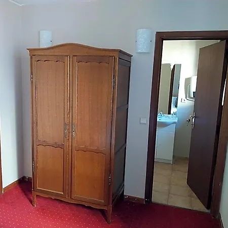 Au Coeur Bion 酒店 2*