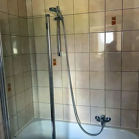 Hotel Au Coeur Bion 2*